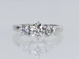 14K White Gold APX 1 CTW Round Diamond Three Stone Engagement Ring S (AM1086573) - Picture 1 of 9