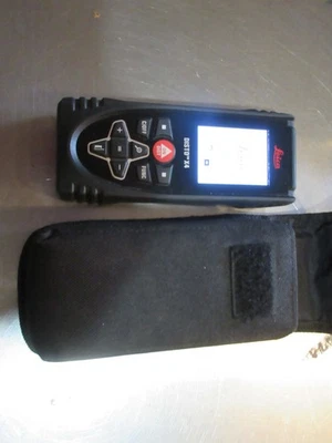 Medidor de distancia láser Leica DISTO X4 se ve muy bien en estuche blando Foto 1 de 2