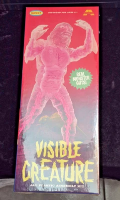Kit Modelo Universal Monsters Visible Creature Super 7 Hecho para NYCC Foto 1 de 4