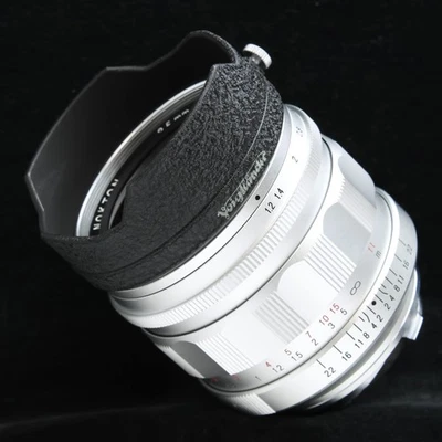 Voigtlander NOKTON 35mm F/1.2 Aspherical VM Silver Edition #392 - Image 1 of 4