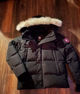 canada goose wyndham parka medium black - Picture 1 of 2