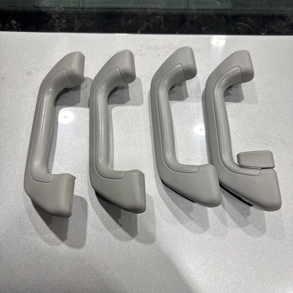 Juego de (4) manijas de agarre de techo OEM HONDA ACCORD 2004-2007 Foto 1 de 4