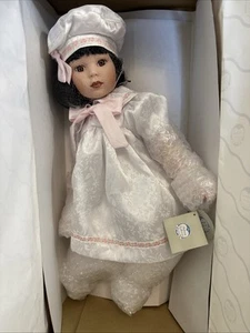 The Palmary Collection Three Heart, Porcelain Doll "Winni" NIB W/ Certificate 19 - Picture 1 of 10