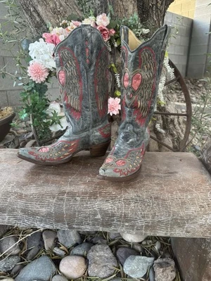 Corral Women's Leather Cowboy Boots Hearts And Wings Size 11 Registered 03968 - Image 1 of 4