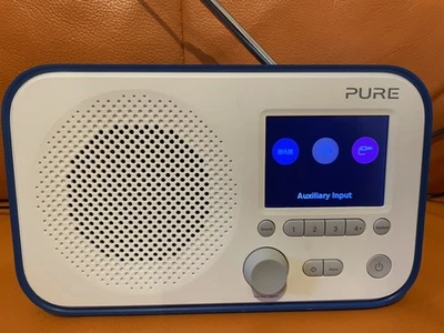 Pure Elan E3 Portable Digital DAB/DAB+/FM Digital Radio Blue & White with power - Image 1 of 4