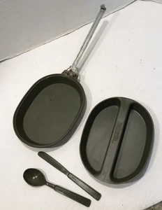 Vintage Remco USMC Mess Kit w/ Utensils Military Backyard Play 1960s Toys - Picture 1 of 8