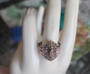 Beautiful Vintage Pink Marquise Stone & Marcasite Sterling Silver Ring Size 9+ - Picture 1 of 6