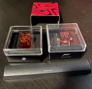 Pewdiepie Ghost Keyboards Brofist Escape Key Cap and Mini Tambourine Keycap - Bild 1 von 3