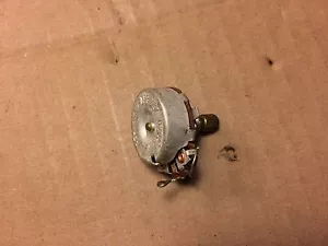 Vintage 1967 CTS 1 Meg ohm 1/4" Potenziometro Albero a Costa #2 - Foto 1 di 7