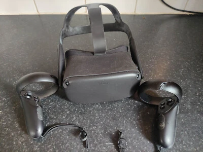 Meta Oculus Quest VR - Image 1 of 3