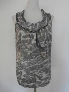 Blusa Michael Kors Top Talla 10 Gris Blanco Lazo Escote Sin Mangas Sedosa Nueva - Imagen 1 de 4