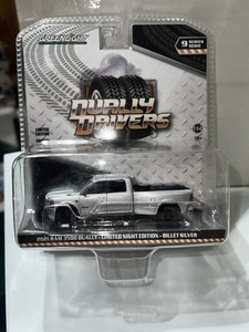 Greenlight 1/64 Dually Drivers 2021 Ram 3500 Limited Night Edition - Picture 1 of 2