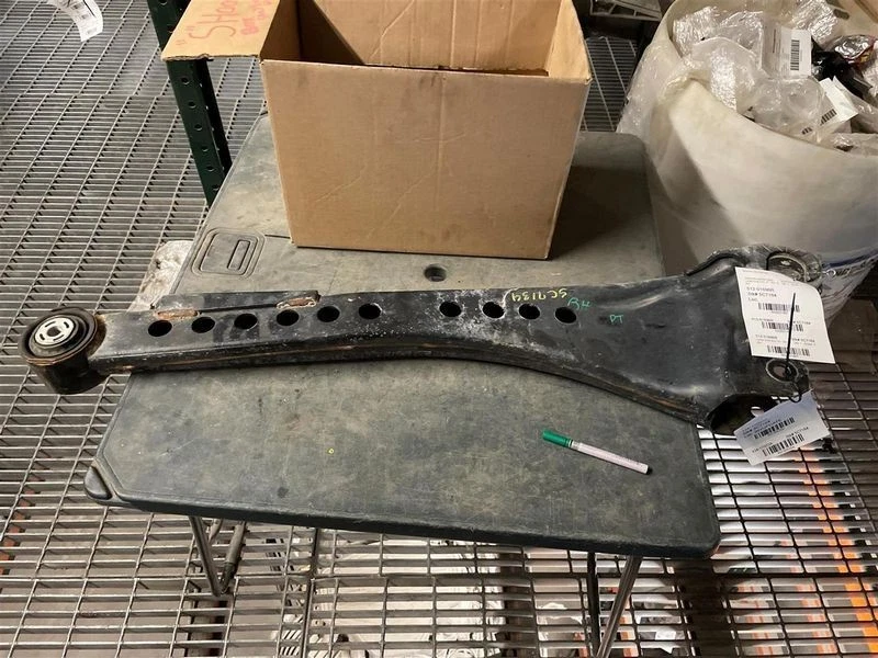 2014-2023 Dodge Ram 2500 Pickup Front Right Lower Control Arm Radius Arm OEM Foto 1 de 1