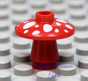 NEW Lego Red MUSHROOM w/White Spots- Minifig/Minifigure Plant (Harry Potter) - Picture 1 of 3