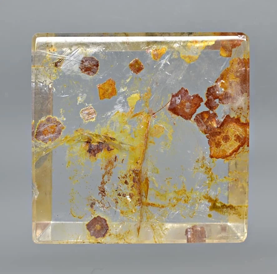 Cuarzo con Pirita 37,74 ct Corte Cuadrado 24,10 x 23,50 x 6,40 mm Brasil (m656) Foto 1 de 1