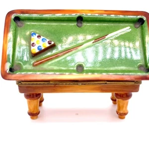 Limoges Billiards Table Pill Box Trinket Made in France 3" x 1-1/2" x 1-5/8" 69g - Picture 1 of 8