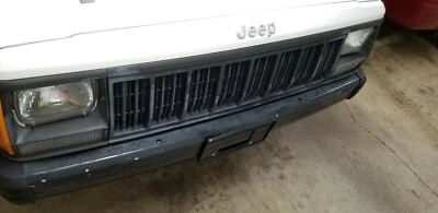 Вилки для переднего бампера Jeep XJ Cherokee Comanche в наличии - Изображение 1 из 4