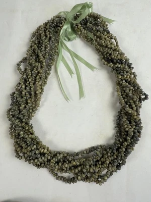 Collar Mongo Shell Verde Concha Marina Lei Retorcido Natural Shell 10 hebras Foto 1 de 4