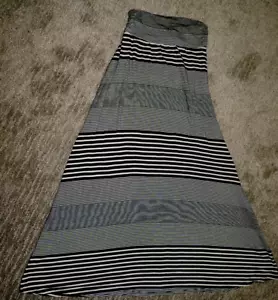 Merona Brand Blk/Wht Striped Ruched Waist Stretch Maxi Skirt SZ XS rayon/spandex - Picture 1 of 3