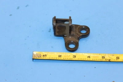 NOS YAMAHA IT250 IT400 LEFT FOOTREST BRACKET IT 250 IT 400 1W4-27412-02-00  - Image 1 of 4