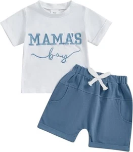 Set T-Shirt e Pantaloncini Bambino "Mamma's Boy" Taglia 2-3T Blu Bianco - NUOVO - Foto 1 di 5