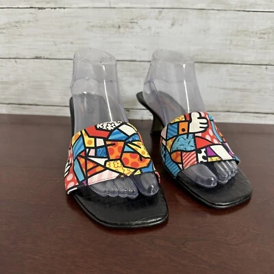 Tacones de gatito artísticos Donald J Pliner talla 11 estrechos multicolor abstractos Foto 1 de 4