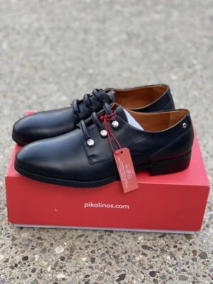 Pikolinos Royal Slip On Leather Shoe Women's Size 40 / US 9.5-10 Black Oxford - Image 1 of 4