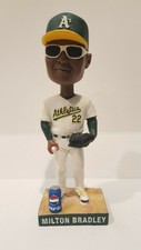 2007 OAKLAND ATHLETICS MILTON BRADLEY STADIUM GIVEAWAY BOBBLHEAD WHITE JERSEY 
