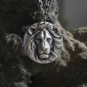 Retro Silvery Fashion Unique 3D Lion Head Pendant Necklace Silver Plated Men New - Picture 1 of 4