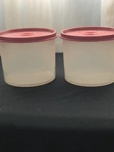 2 Vintage Tupperware Sheer Containers 250 With 2 #215 Red Lids - Picture 1 of 8