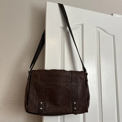 Fossil VTG Leather Laptop Briefcase Messenger Bag Brown, Large Tote 16” x 12”  - Image 1 of 4