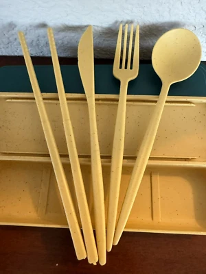 2 Sets of Compact & Portable Eatery Utensil for Campers Made of Durable Plastic - Image 1 of 4