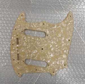 Guitar Parts For US Fender Mustang Guitar Pickguard Scratch Plate,Cream Pearl - Picture 1 of 7