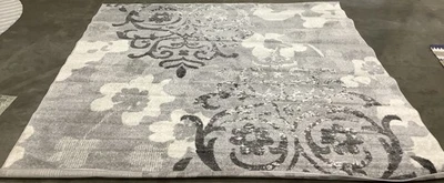 SILVER / IVORY 8'-0" x 8'-0" Flaw in Rug, Reduced Price 1172682989 ADR114B-8SQ - Image 1 of 4