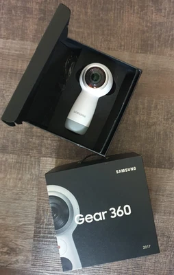 Samsung Gear 360 2017 SM-R210 Action Kamera -White/Weiß -mit OVP ohne Accessoirs - Bild 1 von 4