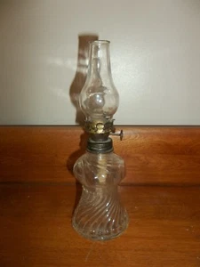 HURRICANE LAMP #6 SWIRL BASE - Picture 1 of 1