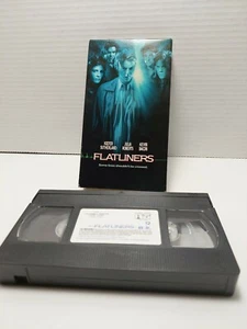 Flatliners (1990) VHS - Kiefer Sutherland, Julia Roberts, Kevin Bacon - Horror - Picture 1 of 2