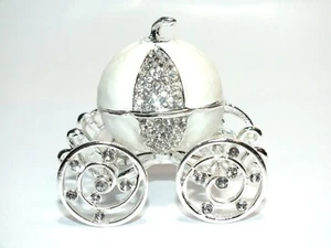 Silver Cinderella Pumpkin Engagement Ring Jewelry Box - Wedding Ring Bearer Box - Picture 1 of 24