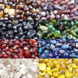 Gloss Lustre Beads Glass Handmade Indian Jewellery BUY 50g 100g 8 COLOUR 435 - Picture 1 of 19