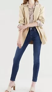 Pantalones de mezclilla ajustados Levi's azul oscuro 711 - Precio de venta sugerido por el fabricante £100 - Imagen 1 de 12