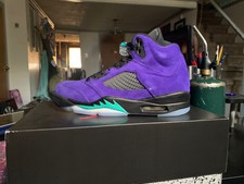 grape 5 lace locks