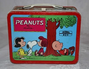 Fiambrera metálica Peanuts Snoopy, Charlie Brown & Gang 1973 con termo 1965 - Imagen 1 de 10