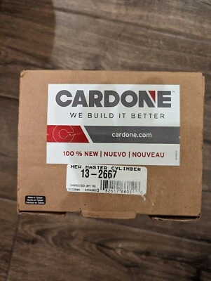 Cilindro maestro de freno de cartón 13-2667 A1 Chevy Olds Cutlass Grand Prix caja abierta Foto 1 de 2