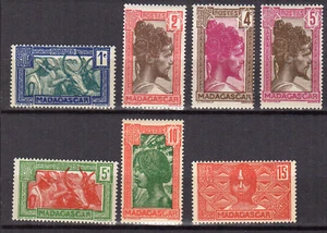 Madagascar RF 1930-38 un lot de 7 timbres non oblitérés MNH /TE4277c - Imagen 1 de 1