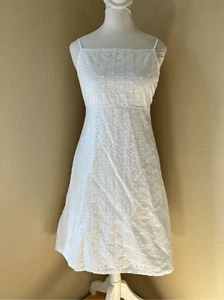 Roxy White Floral Eyelet Lace Water Breeze Back Tie Mini Dress Medium - Picture 1 of 10