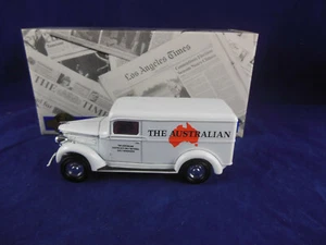 Matchbox YPP07 1937 GMC Van 'The Australian' "Power of the Press" Issue 3 - Picture 1 of 12