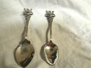 Vintage Lot 2 Toronto Coat of Arms Souvenir Spoons 1 Jam 1 Demi - Picture 1 of 5