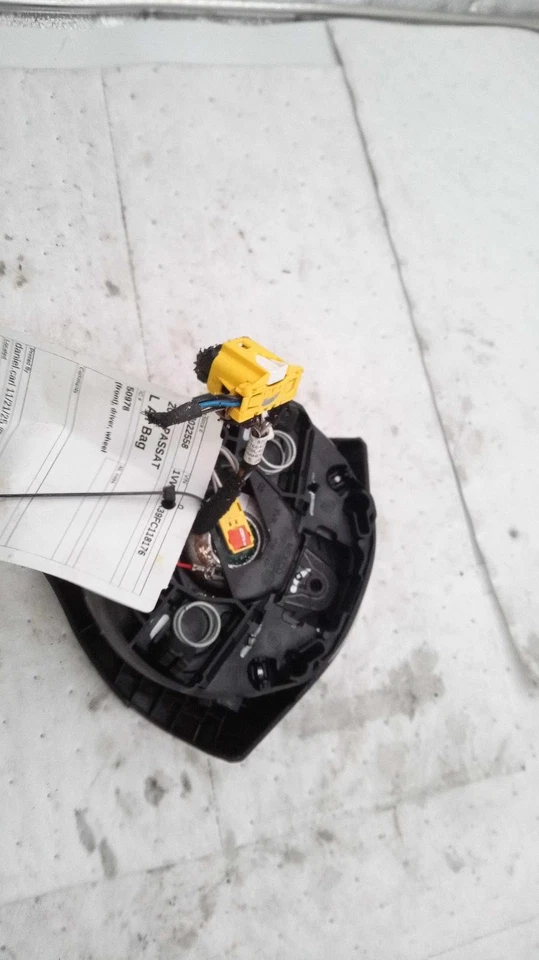 2015 Volkswagen Passat Steering Wheel Air Bag Silver Used 107K Miles OEM Foto 1 de 4