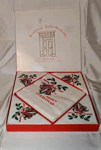 Mid Century Freund Mayer Merry Christmas Paper Napkins Full Box of 40 - Picture 1 of 4