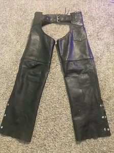 Men's INTERSTATE LEATHER Motorcycle Chaps Black Leather Side Zip + Snaps M - Picture 1 of 14